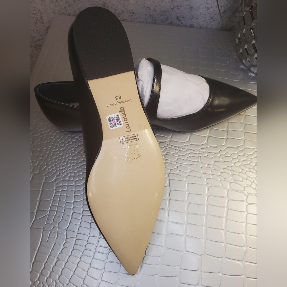 Larroude Black Pointed Toe Flats - Picture 14 of 16